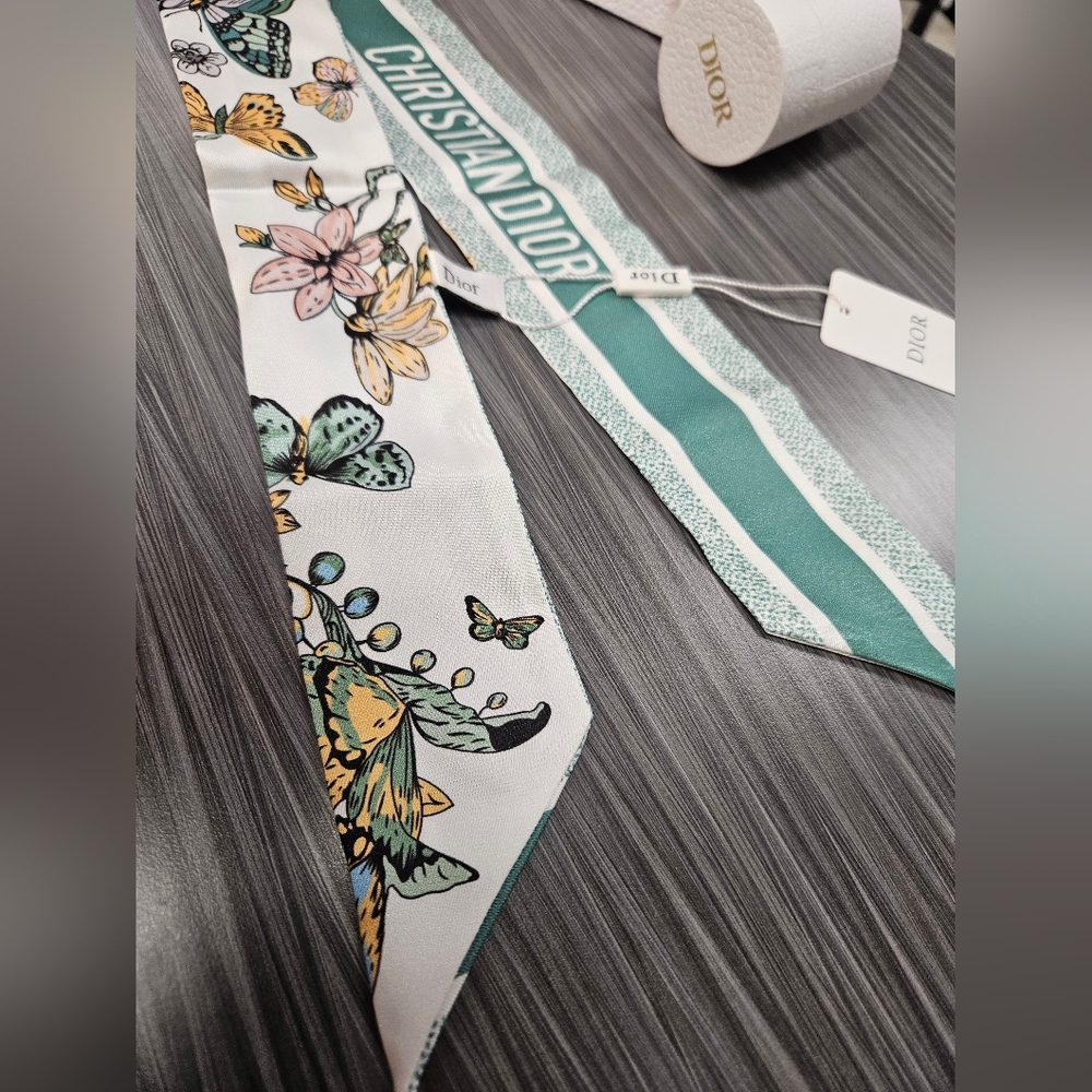 NEW Dior Floral Neck Bag Scarf Parfume Line Green Butterfly - Picture 2 of 10